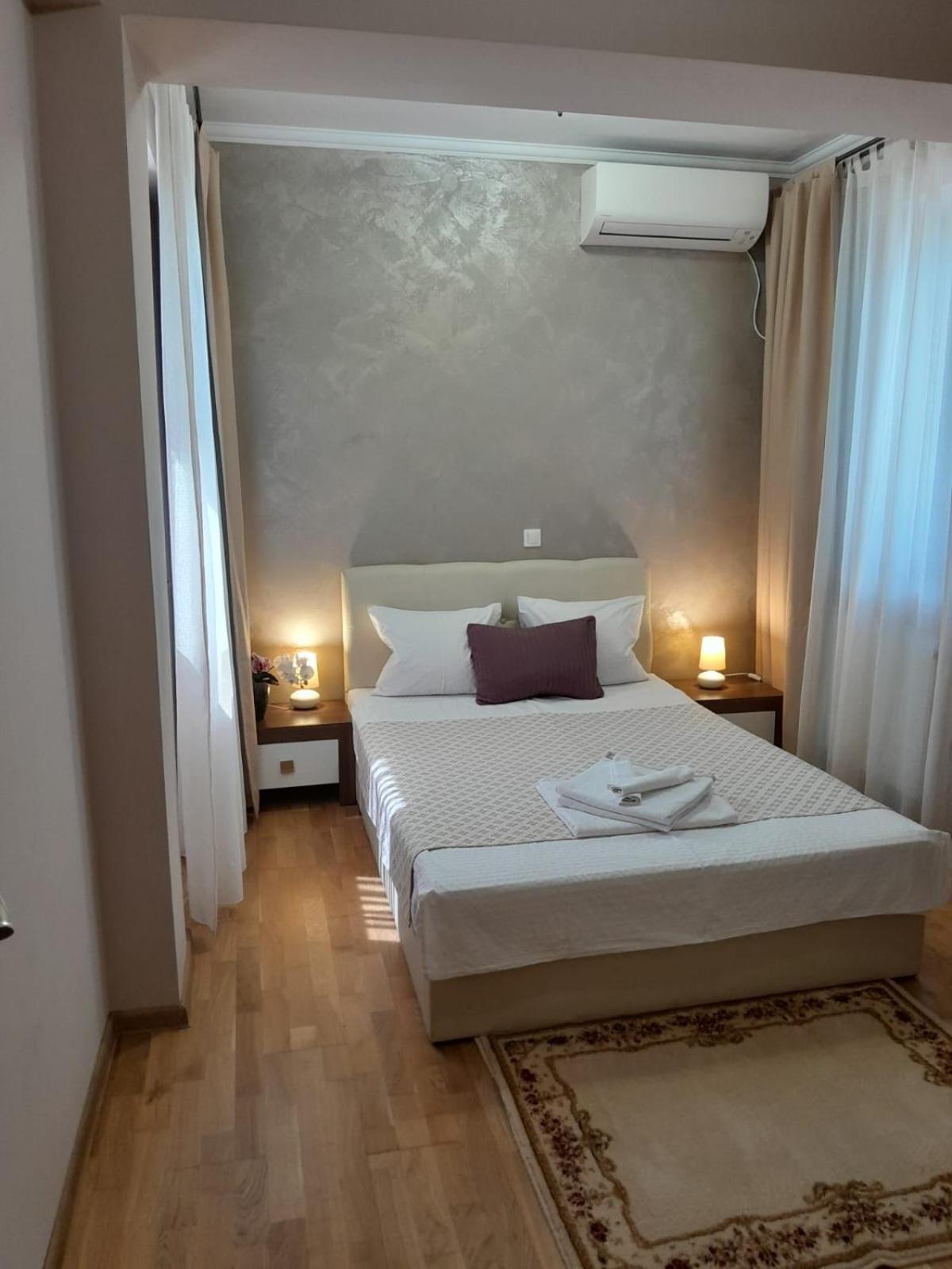 Ferienwohnung Ap Hector Năvodari Exterior foto