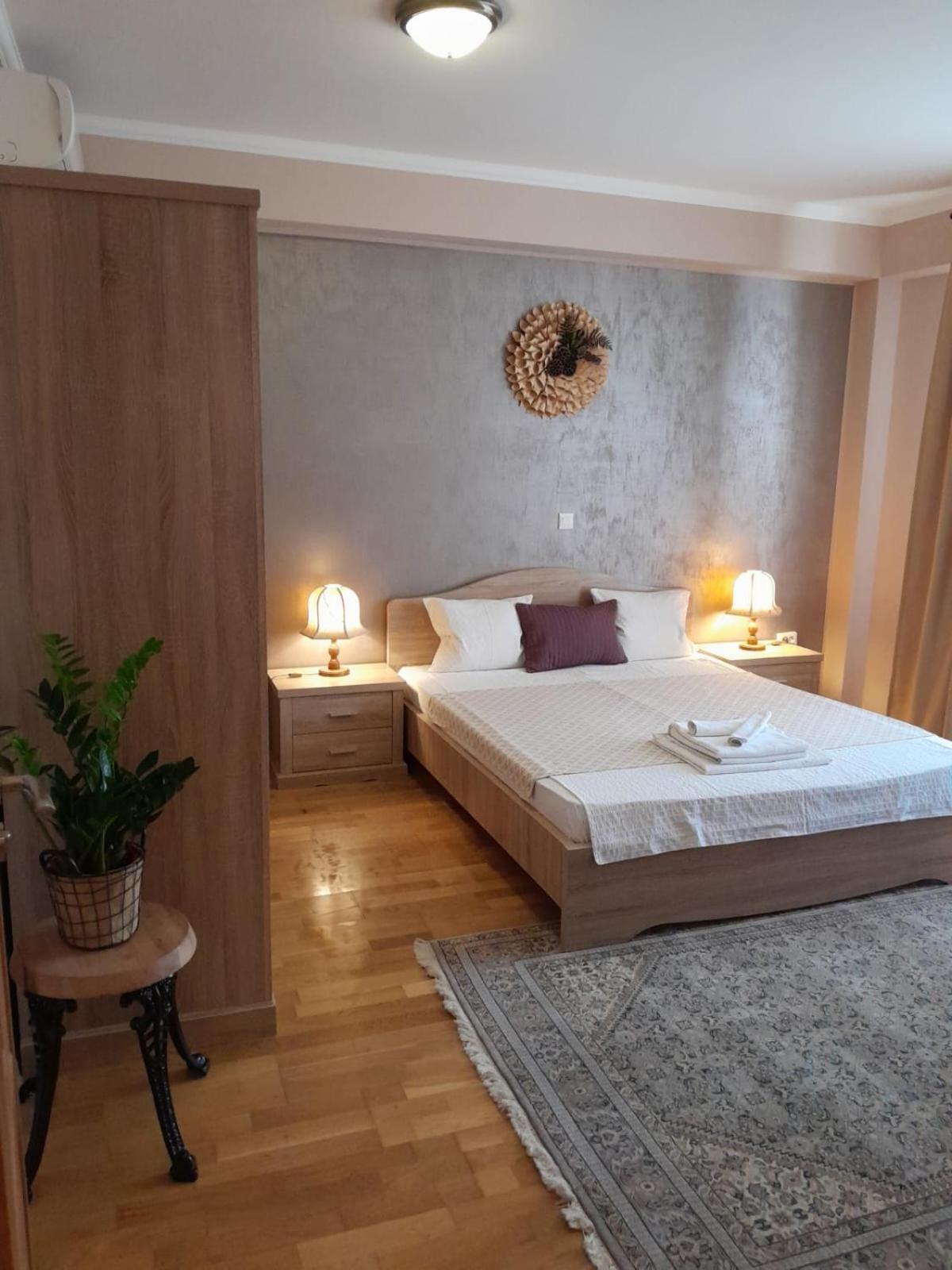 Ferienwohnung Ap Hector Năvodari Exterior foto